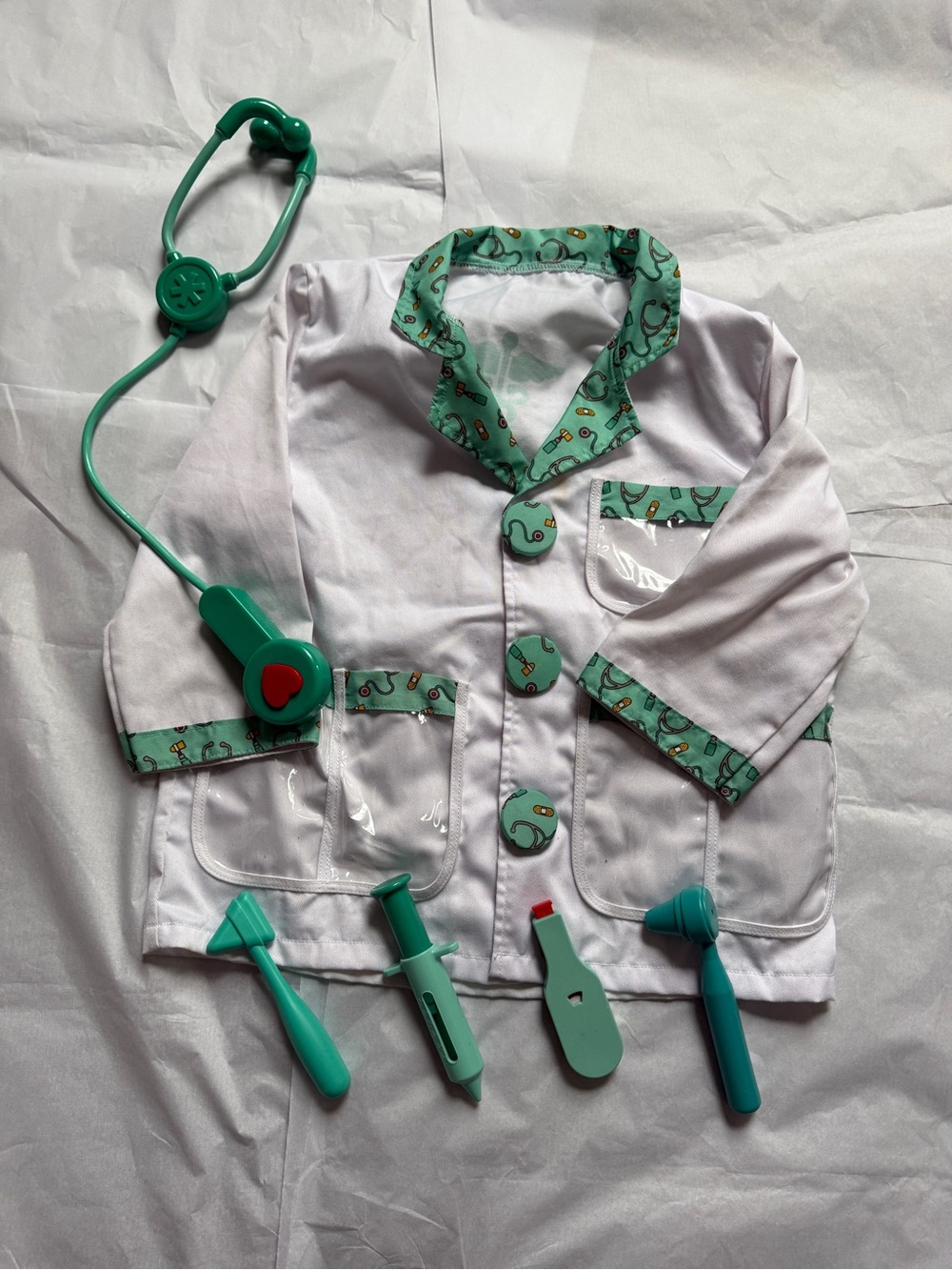 Melissa and Doug doctor / medical staff costume